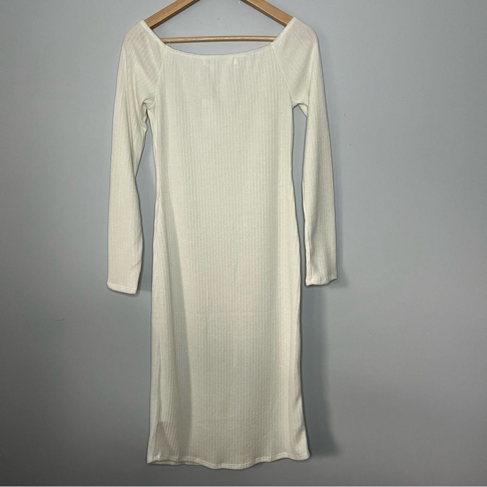 Urban Outfitters Silence + Noise Cookie Cozy Off The Shoulder Midi Dress L NWT - Picture 12 of 16